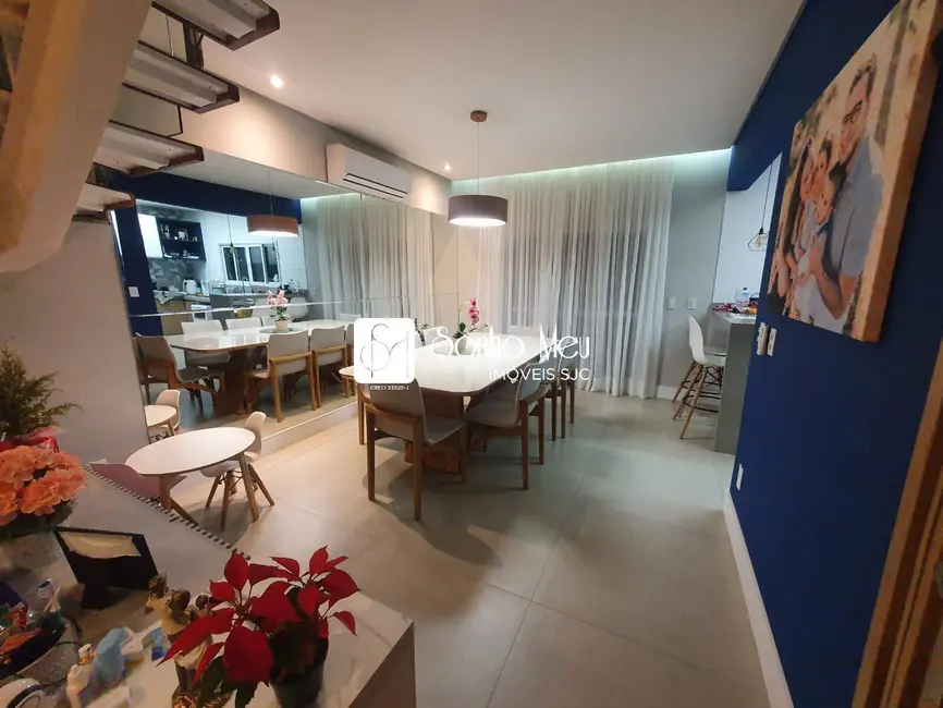 Foto 3 de Sobrado com 4 quartos à venda, 250m2 em Parque Residencial Maria Elmira, Cacapava - SP