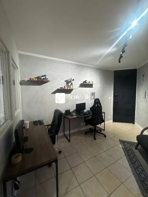 Foto 2 de Sala Comercial à venda e para alugar, 29m2 em Sao Jose Dos Campos - SP