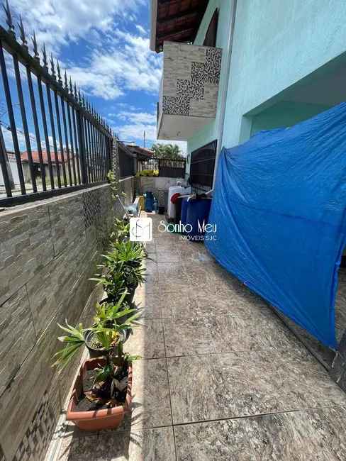 Foto 2 de Casa com 3 quartos à venda em Centro, Caraguatatuba - SP