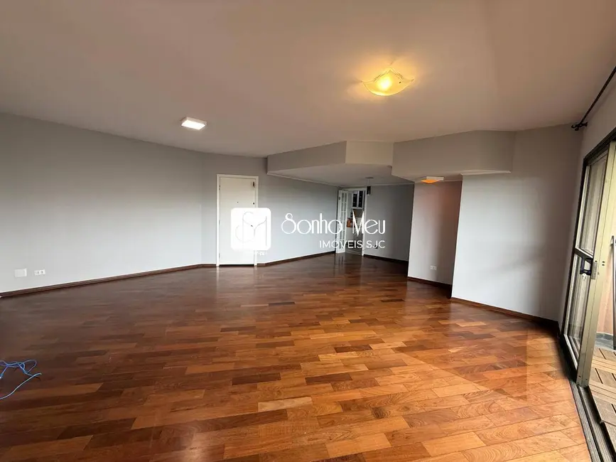 Foto 3 de Apartamento com 5 quartos para alugar, 168m2 em Sao Jose Dos Campos - SP