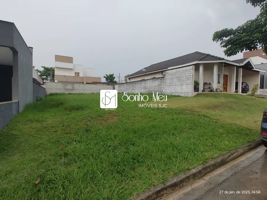 Foto 1 de Terreno / Lote à venda, 300m2 em Cacapava - SP