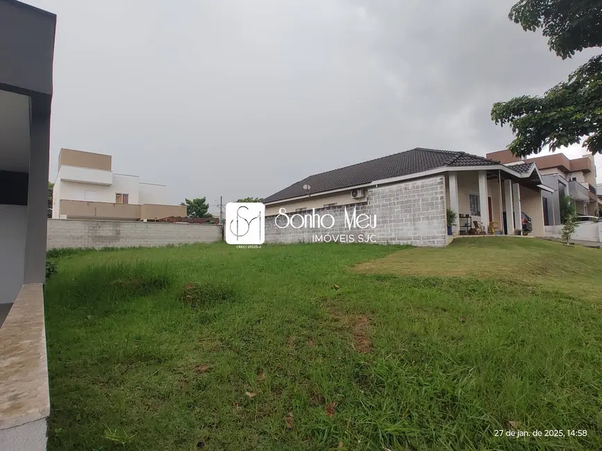 Foto 2 de Terreno / Lote à venda, 300m2 em Cacapava - SP