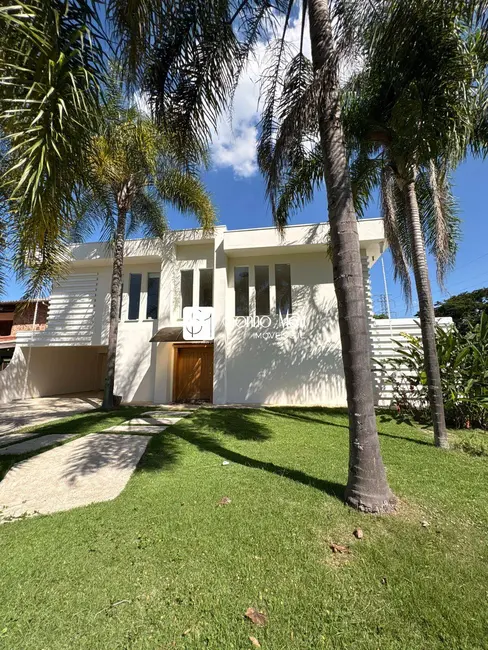 Foto 1 de Casa com 4 quartos para alugar, 540m2 em Sao Jose Dos Campos - SP
