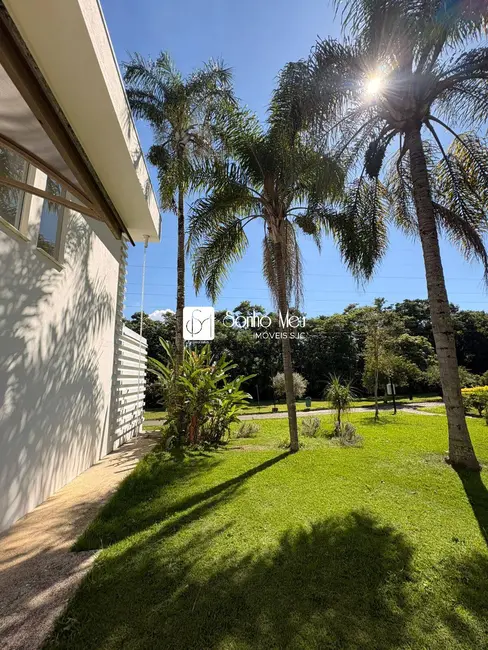 Foto 3 de Casa com 4 quartos para alugar, 540m2 em Sao Jose Dos Campos - SP