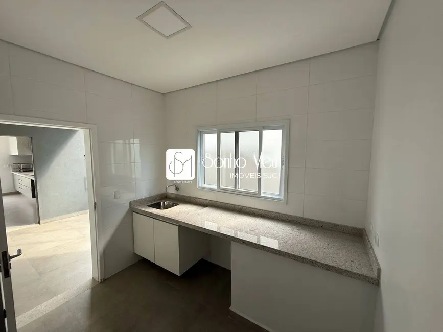 Foto 5 de Casa com 5 quartos para alugar, 500m2 em Sao Jose Dos Campos - SP