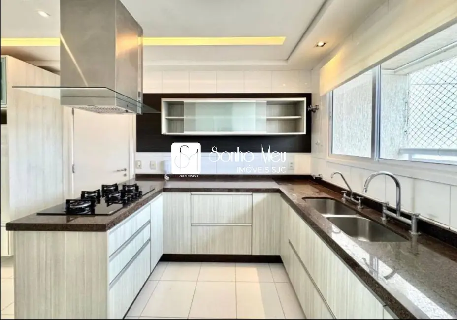 Apartamento com 4 quartos à venda, 189m2 em Sao Jose Dos Campos - SP - imagem 8 Foto 8 de Apartamento com 4 quartos à venda, 189m2 em Sao Jose Dos Campos - SP