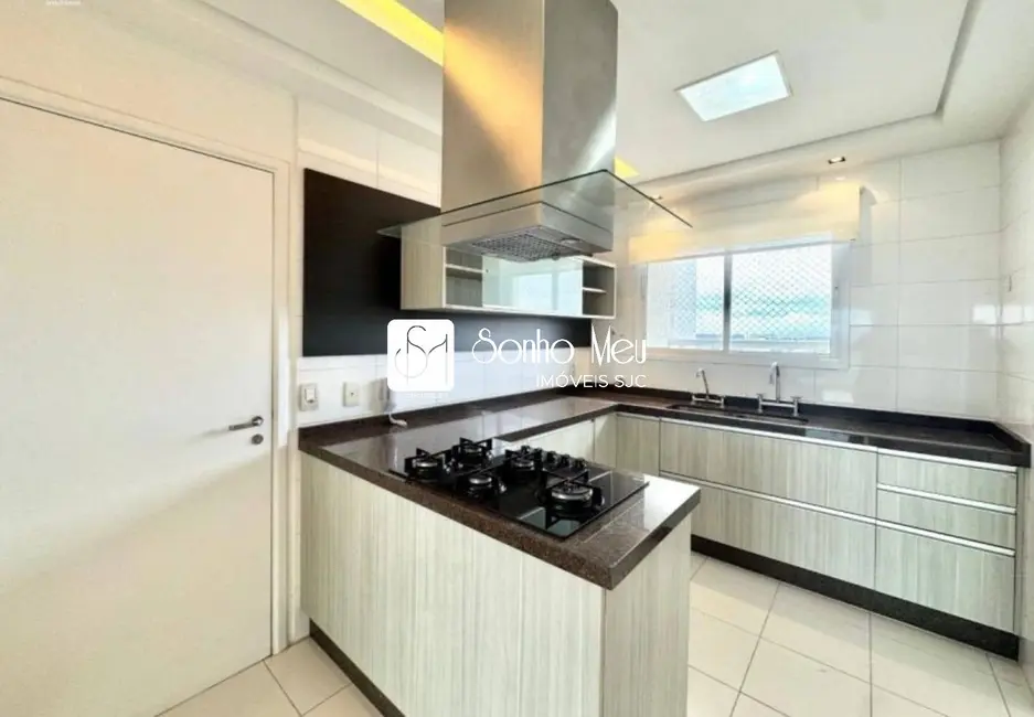 Apartamento com 4 quartos à venda, 189m2 em Sao Jose Dos Campos - SP - imagem 9 Foto 9 de Apartamento com 4 quartos à venda, 189m2 em Sao Jose Dos Campos - SP