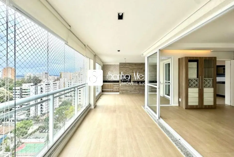 Apartamento com 4 quartos à venda, 189m2 em Sao Jose Dos Campos - SP - imagem 1 Foto 1 de Apartamento com 4 quartos à venda, 189m2 em Sao Jose Dos Campos - SP