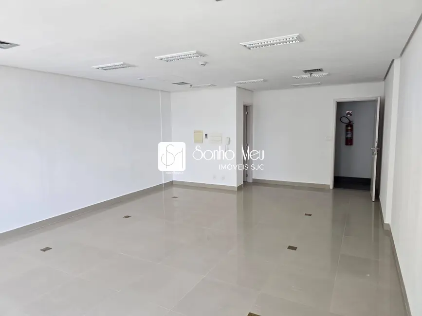 Sala Comercial para alugar, 43m2 em Sao Jose Dos Campos - SP - imagem 1 Foto 1 de Sala Comercial para alugar, 43m2 em Sao Jose Dos Campos - SP
