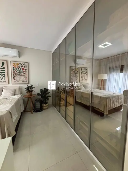 Foto 6 de Casa de Condomínio com 3 quartos à venda, 527m2 em Sao Jose Dos Campos - SP
