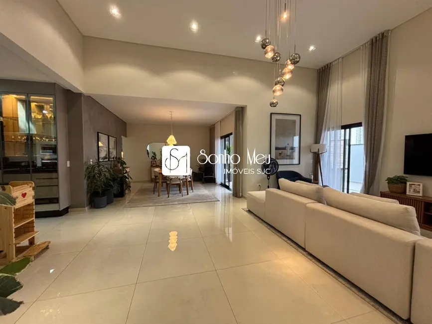 Foto 2 de Casa de Condomínio com 3 quartos à venda, 527m2 em Sao Jose Dos Campos - SP
