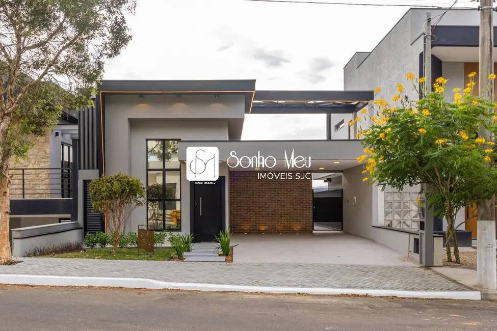 Casa com 3 quartos à venda, 250m2 em Caçapava Velha, Cacapava - SP - imagem 1 Foto 1 de Casa com 3 quartos à venda, 250m2 em Caçapava Velha, Cacapava - SP
