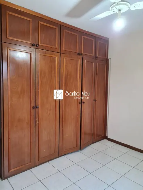 Foto 6 de Apartamento com 3 quartos para alugar, 160m2 em Sao Jose Dos Campos - SP