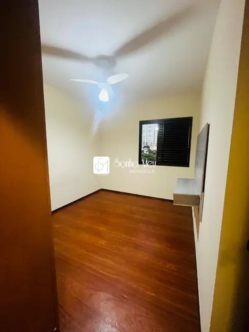Apartamento com 4 quartos para alugar, 110m2 em Sao Jose Dos Campos - SP - imagem 6 Foto 6 de Apartamento com 4 quartos para alugar, 110m2 em Sao Jose Dos Campos - SP