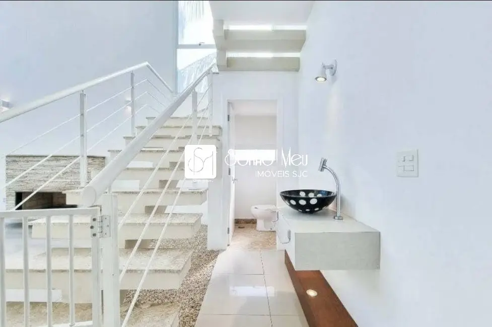 Casa com 5 quartos à venda e para alugar, 480m2 em Sao Jose Dos Campos - SP - imagem 8 Foto 8 de Casa com 5 quartos à venda e para alugar, 480m2 em Sao Jose Dos Campos - SP