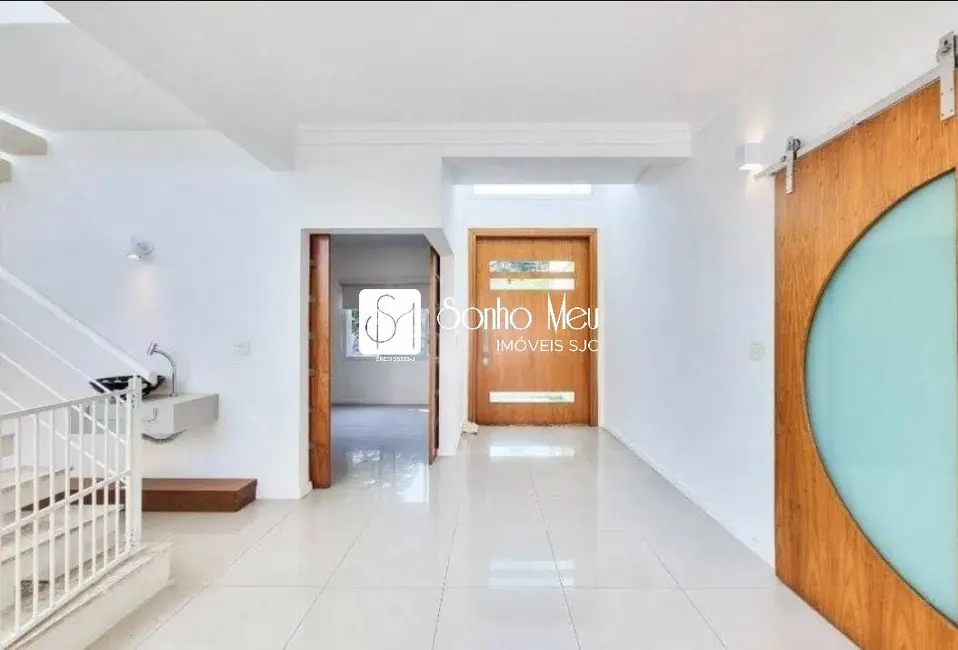 Casa com 5 quartos à venda e para alugar, 480m2 em Sao Jose Dos Campos - SP - imagem 7 Foto 7 de Casa com 5 quartos à venda e para alugar, 480m2 em Sao Jose Dos Campos - SP