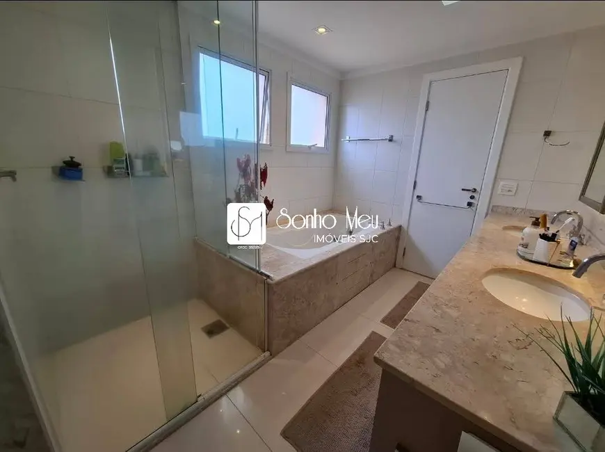 Foto 9 de Apartamento com 4 quartos à venda e para alugar, 278m2 em Sao Jose Dos Campos - SP