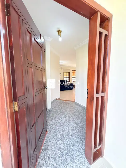 Casa com 5 quartos à venda, 450m2 em Sao Jose Dos Campos - SP - imagem 7 Foto 7 de Casa com 5 quartos à venda, 450m2 em Sao Jose Dos Campos - SP