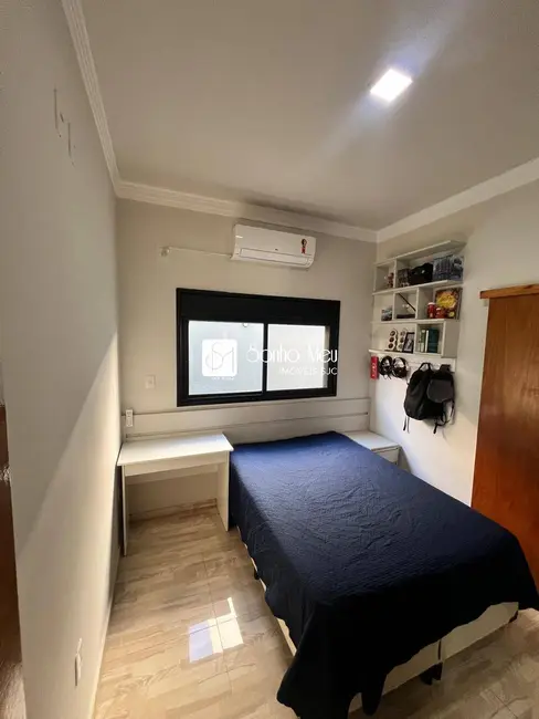 Foto 3 de Casa com 3 quartos à venda e para alugar, 300m2 em Cacapava - SP
