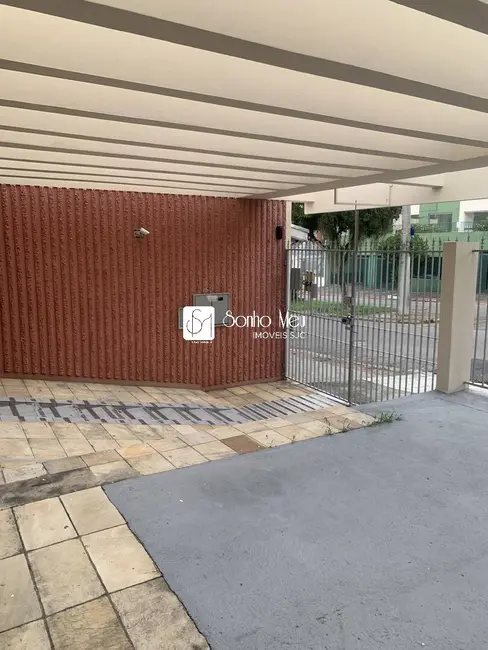 Foto 7 de Casa com 4 quartos à venda, 240m2 em Sao Jose Dos Campos - SP