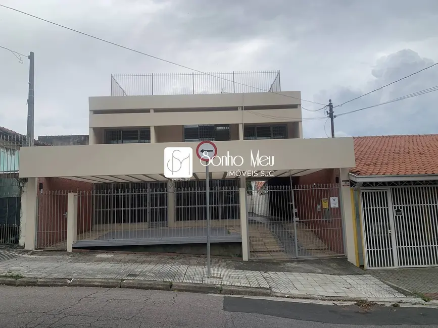 Foto 2 de Casa com 4 quartos à venda, 240m2 em Sao Jose Dos Campos - SP
