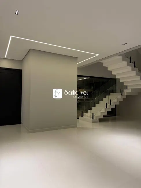 Foto 2 de Casa com 4 quartos à venda, 535m2 em Sao Jose Dos Campos - SP