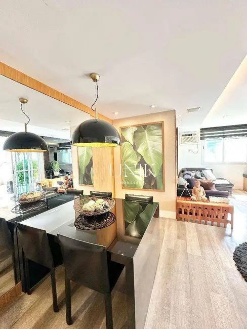 Foto 3 de Cobertura com 3 quartos à venda, 210m2 em Santa Rosa, Niteroi - RJ