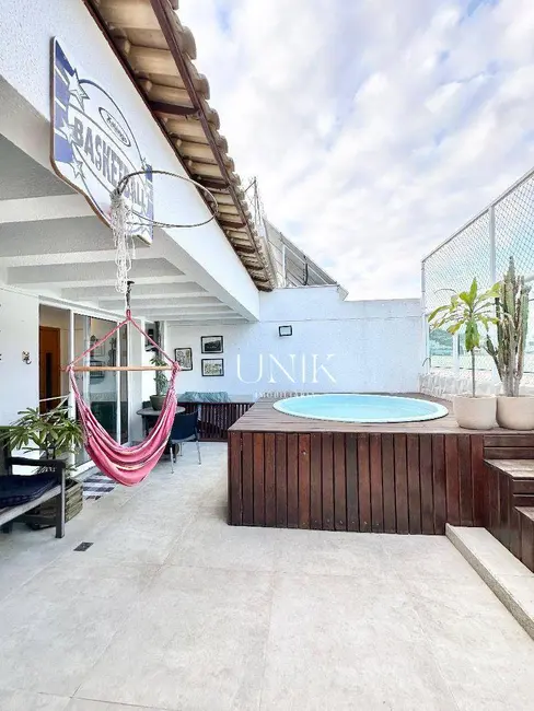 Foto 2 de Cobertura com 3 quartos à venda, 160m2 em Santa Rosa, Niteroi - RJ