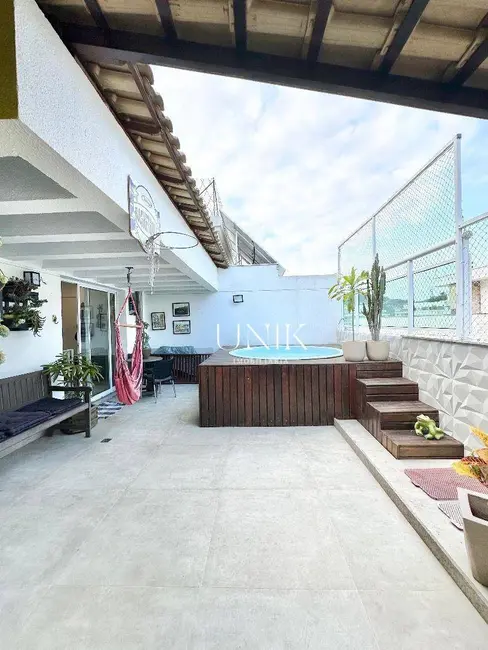 Foto 7 de Cobertura com 3 quartos à venda, 160m2 em Santa Rosa, Niteroi - RJ
