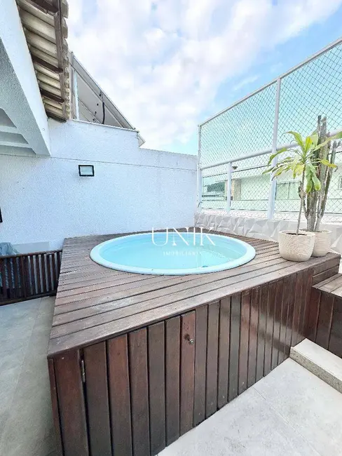 Foto 4 de Cobertura com 3 quartos à venda, 160m2 em Santa Rosa, Niteroi - RJ