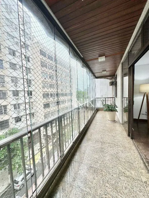 Foto 2 de Apartamento com 4 quartos à venda, 206m2 em Icaraí, Niteroi - RJ