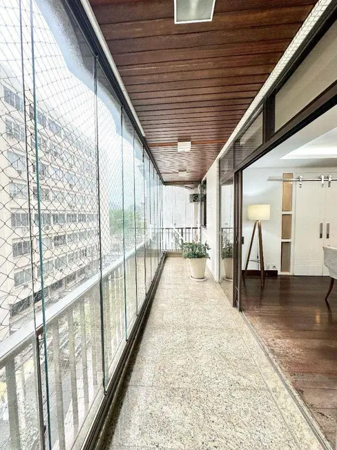 Foto 1 de Apartamento com 4 quartos à venda, 206m2 em Icaraí, Niteroi - RJ
