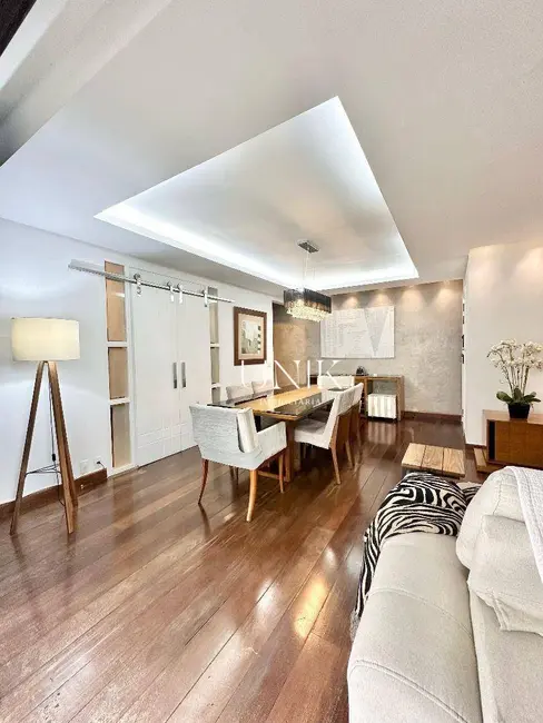 Foto 9 de Apartamento com 4 quartos à venda, 206m2 em Icaraí, Niteroi - RJ