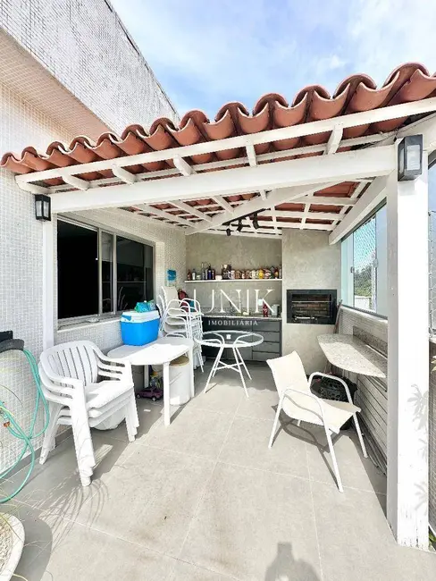 Cobertura com 3 quartos à venda, 170m2 em Icaraí, Niteroi - RJ - imagem 2 Foto 2 de Cobertura com 3 quartos à venda, 170m2 em Icaraí, Niteroi - RJ