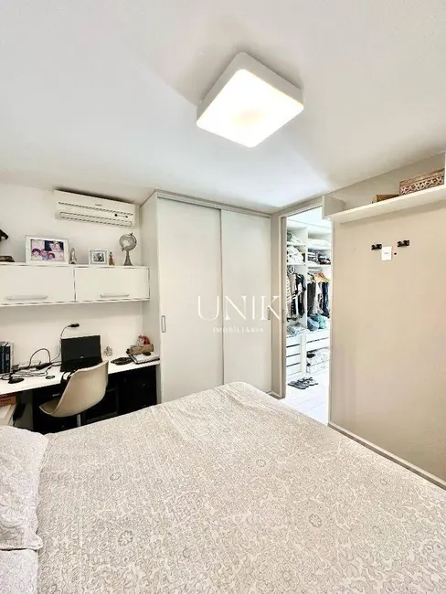 Foto 4 de Apartamento com 3 quartos à venda, 94m2 em Charitas, Niteroi - RJ