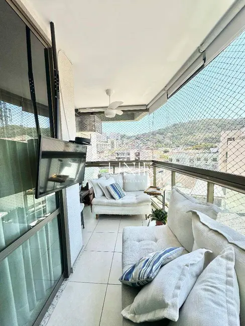 Apartamento com 3 quartos à venda, 110m2 em Icaraí, Niteroi - RJ - imagem 1 Foto 1 de Apartamento com 3 quartos à venda, 110m2 em Icaraí, Niteroi - RJ