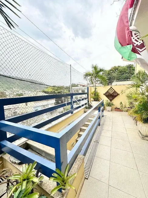 Foto 9 de Casa com 4 quartos à venda, 460m2 em São Francisco, Niteroi - RJ