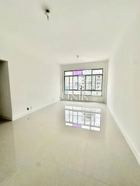 Foto 2 de Apartamento com 3 quartos à venda, 130m2 em Icaraí, Niteroi - RJ