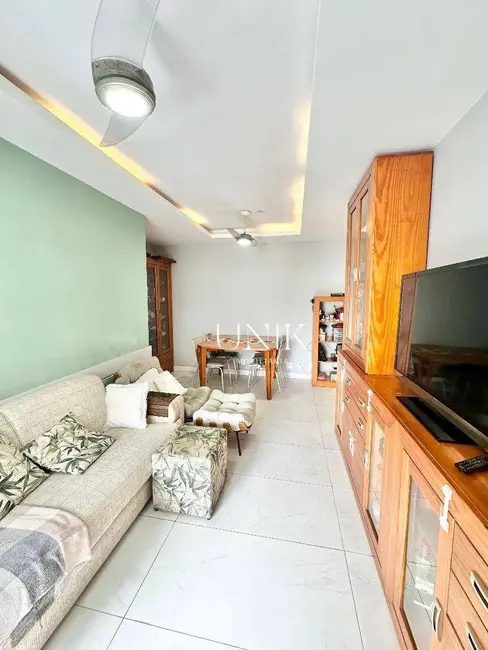 Foto 3 de Apartamento com 2 quartos à venda, 75m2 em Santa Rosa, Niteroi - RJ