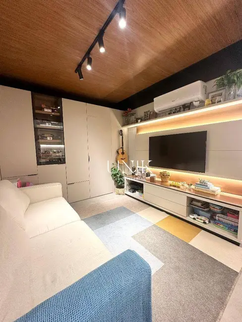 Foto 2 de Apartamento com 2 quartos à venda, 78m2 em Icaraí, Niteroi - RJ