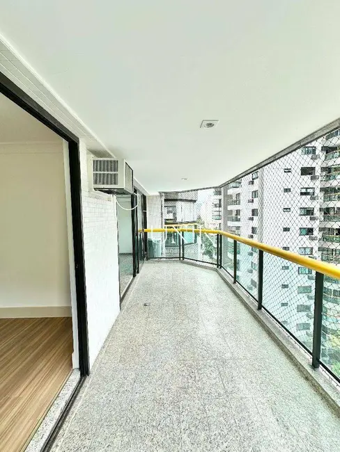 Foto 8 de Apartamento com 4 quartos à venda, 220m2 em Icaraí, Niteroi - RJ