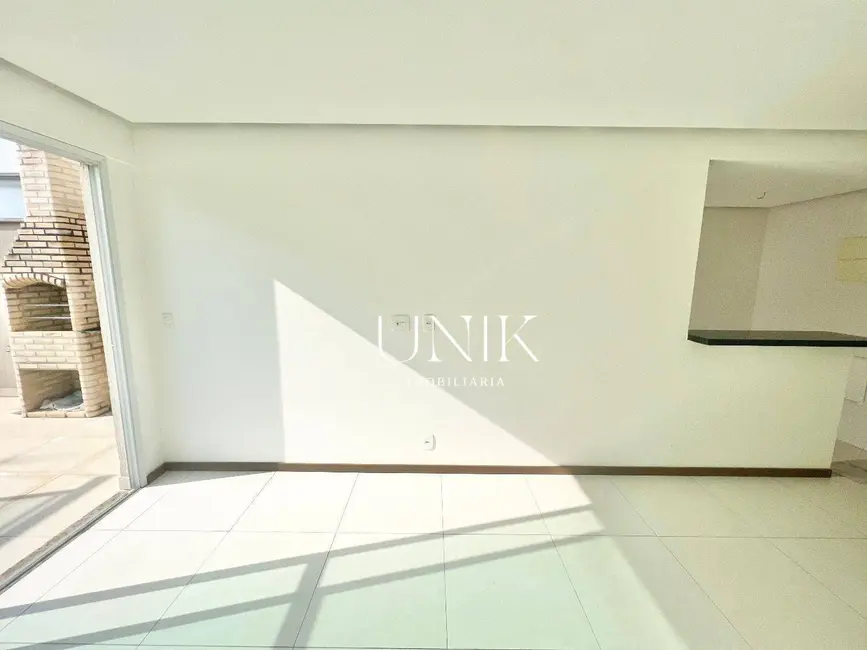 Foto 5 de Cobertura com 2 quartos à venda, 111m2 em Santa Rosa, Niteroi - RJ