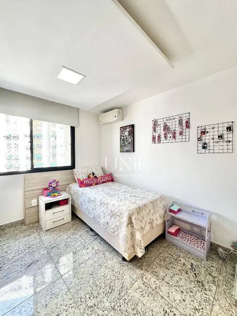 Cobertura com 4 quartos à venda, 242m2 em Ingá, Niteroi - RJ - imagem 3 Foto 3 de Cobertura com 4 quartos à venda, 242m2 em Ingá, Niteroi - RJ