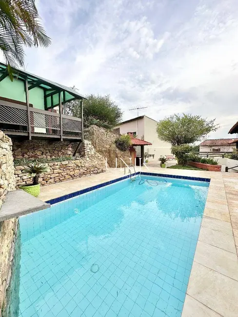 Foto 1 de Casa com 4 quartos à venda, 548m2 em São Francisco, Niteroi - RJ