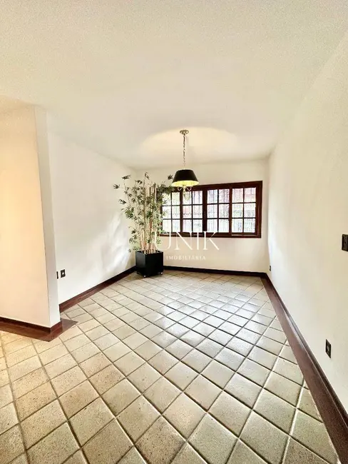 Foto 5 de Casa com 4 quartos à venda, 548m2 em São Francisco, Niteroi - RJ