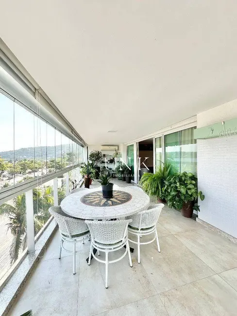 Foto 6 de Apartamento com 4 quartos à venda, 227m2 em Charitas, Niteroi - RJ