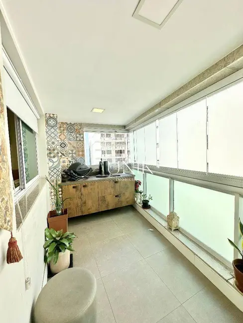 Apartamento com 3 quartos à venda, 118m2 em Icaraí, Niteroi - RJ - imagem 7 Foto 7 de Apartamento com 3 quartos à venda, 118m2 em Icaraí, Niteroi - RJ