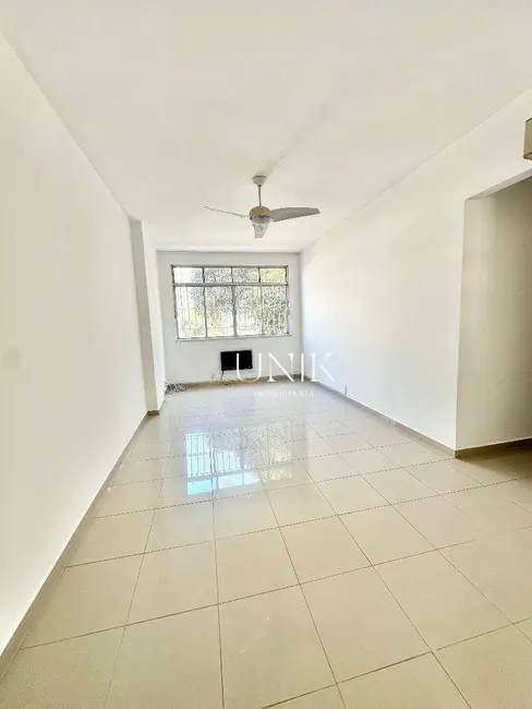 Foto 2 de Apartamento com 3 quartos à venda, 100m2 em Icaraí, Niteroi - RJ
