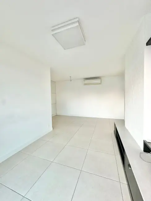 Foto 6 de Apartamento com 3 quartos à venda, 100m2 em Santa Rosa, Niteroi - RJ