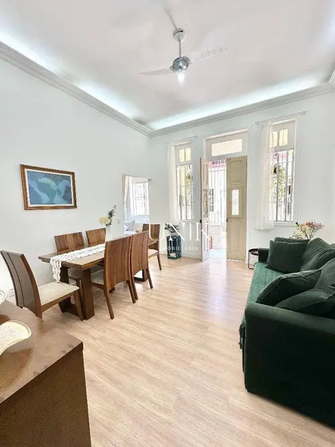 Casa com 2 quartos à venda, 150m2 em Icaraí, Niteroi - RJ - imagem 8 Foto 8 de Casa com 2 quartos à venda, 150m2 em Icaraí, Niteroi - RJ